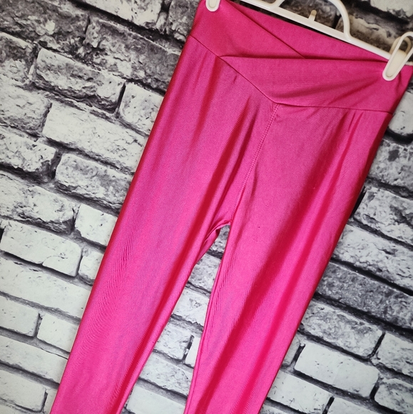 2 Pairs of Shiny Leggings - Red & Hot Pink - S/S - Picture 5 of 7
